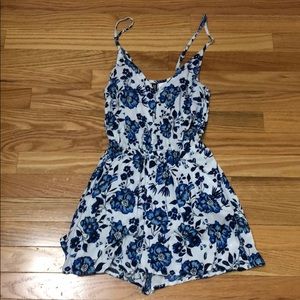 Floral romper - size 2